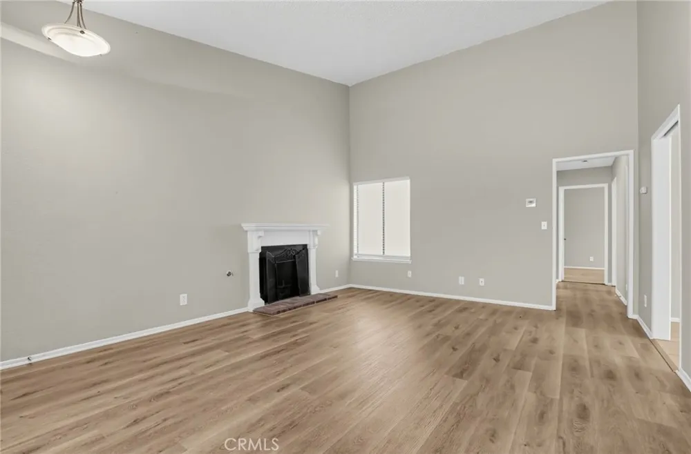 42946 39th Street W Lancaster, CA 93536