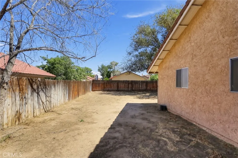 42946 39th Street W Lancaster, CA 93536