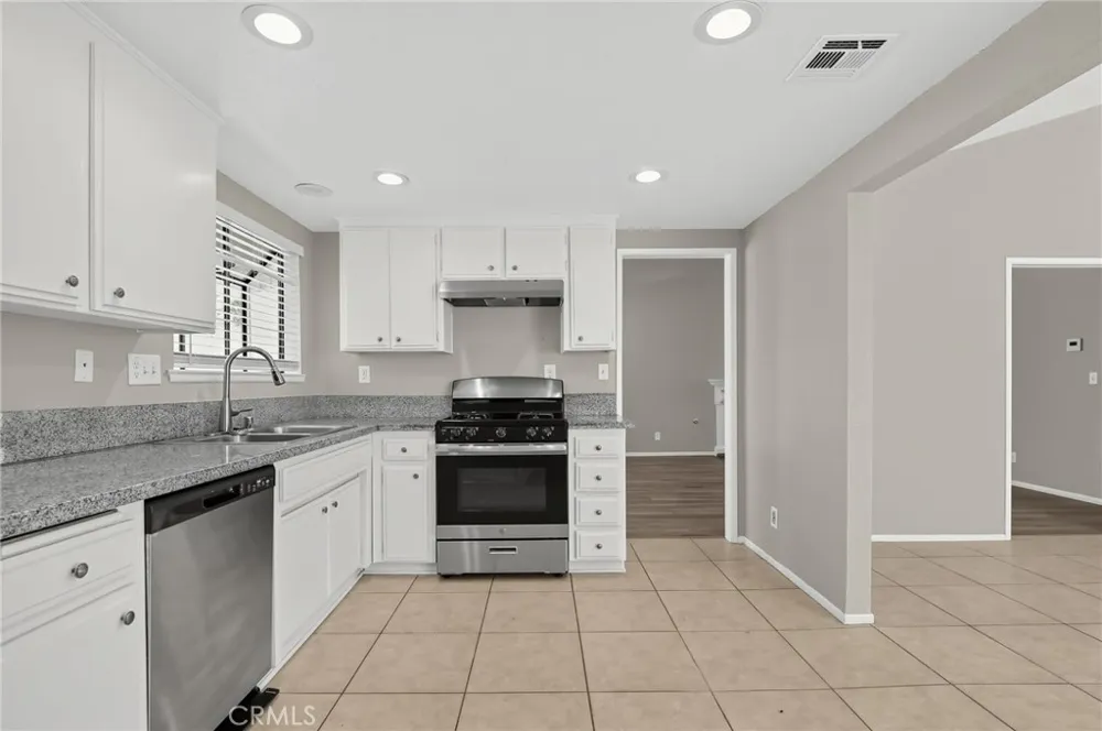 42946 39th Street W Lancaster, CA 93536