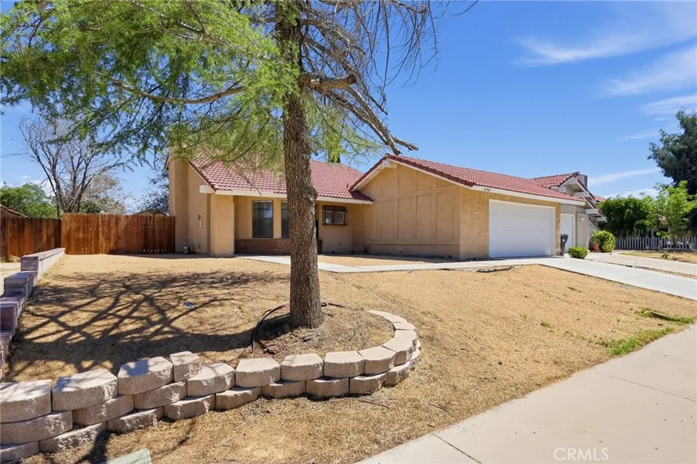 42946 39th Street W Lancaster, CA 93536