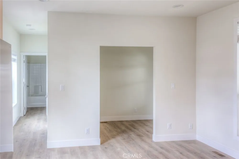 520 Pine Avenue #11 Goleta, CA 93117