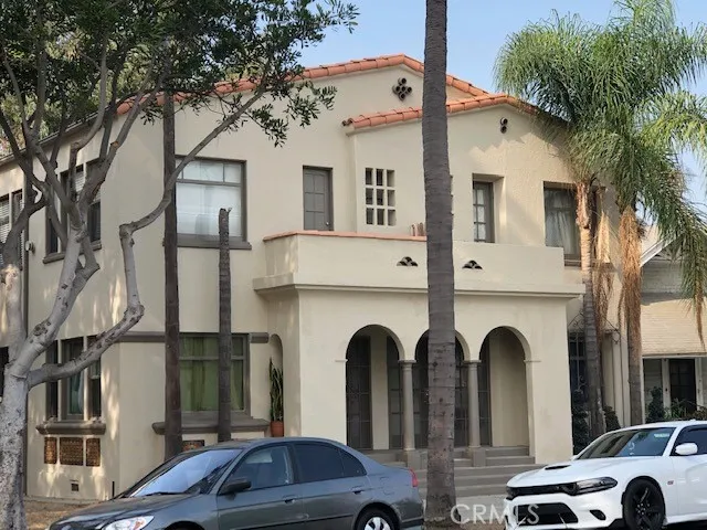 920 Park Long Beach, CA 90813