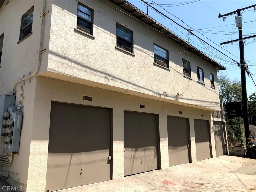 920 Park Long Beach, CA 90813