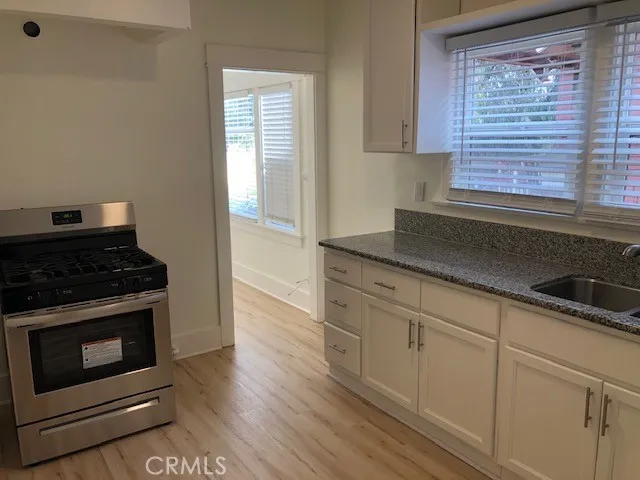 920 Park Long Beach, CA 90813