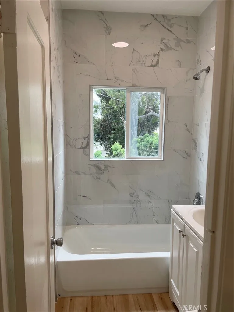 920 Park Long Beach, CA 90813