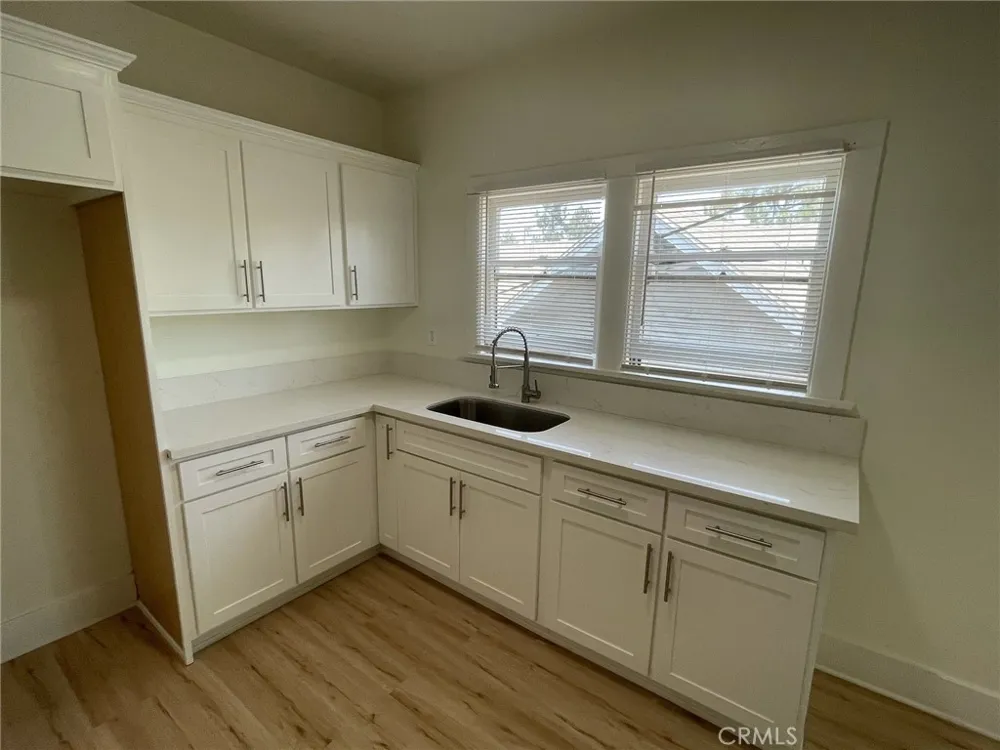 920 Park Long Beach, CA 90813
