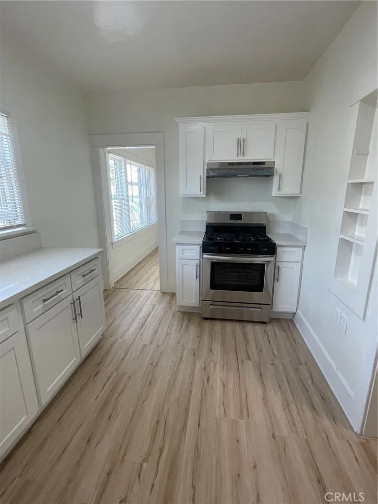 920 Park Long Beach, CA 90813