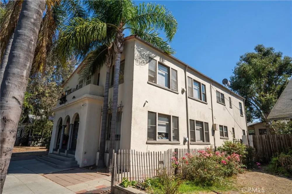 920 Park Long Beach, CA 90813