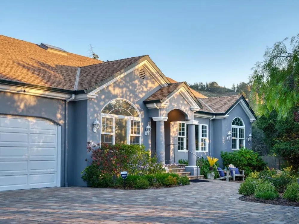 23715 Determine Lane Monterey, CA 93940