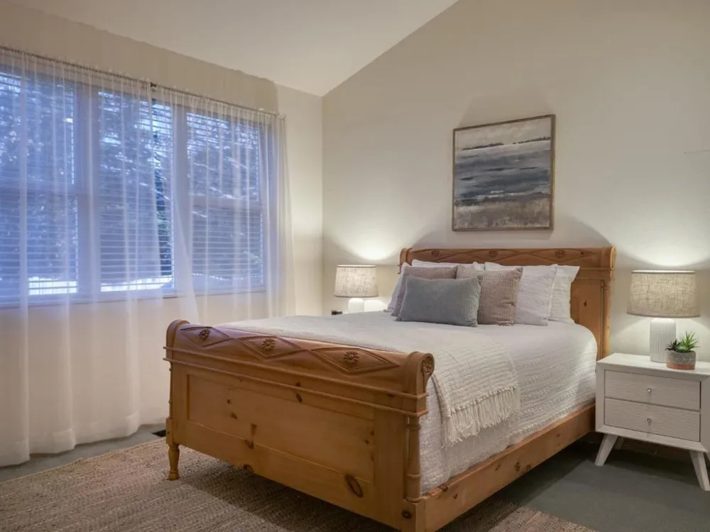 23715 Determine Lane Monterey, CA 93940