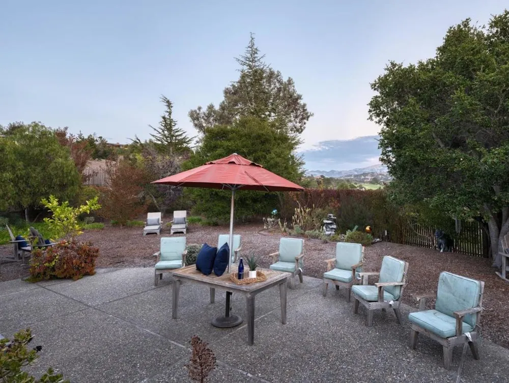 23715 Determine Lane Monterey, CA 93940