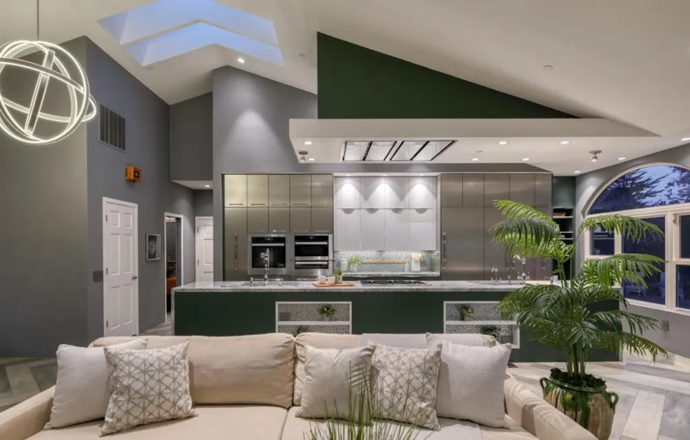 23715 Determine Lane Monterey, CA 93940