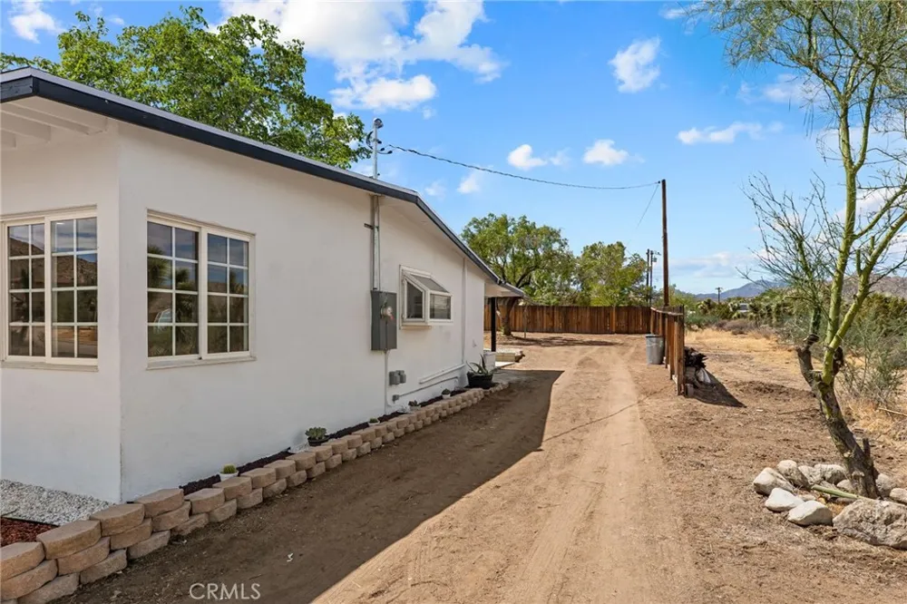 7888 Fox Trail Yucca Valley, CA 92284