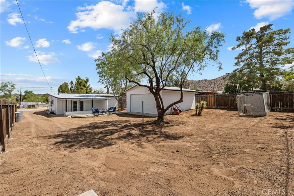 7888 Fox Trail Yucca Valley, CA 92284