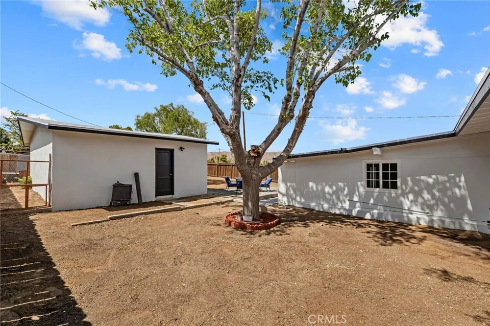 7888 Fox Trail Yucca Valley, CA 92284