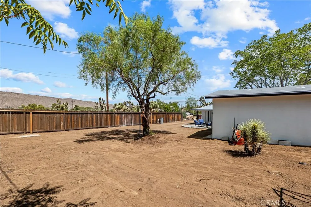 7888 Fox Trail Yucca Valley, CA 92284