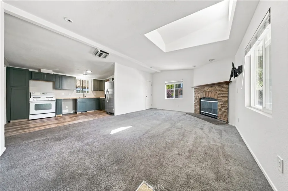 40701 Rancho Vista Blvd #252 Palmdale, CA 93551