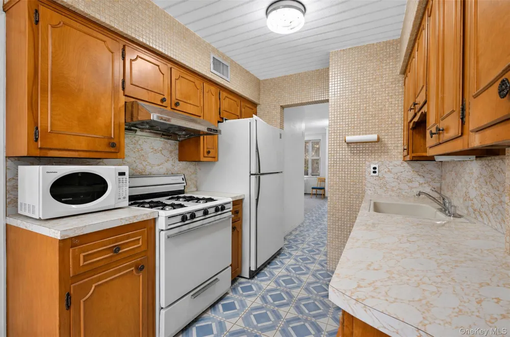 153-34 Booth Memorial Avenue Flushing, NY 11355