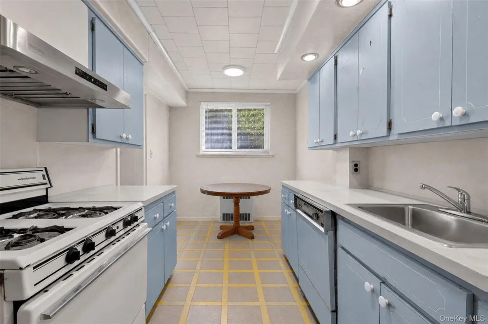 153-36 Booth Memorial Avenue Flushing, NY 11355