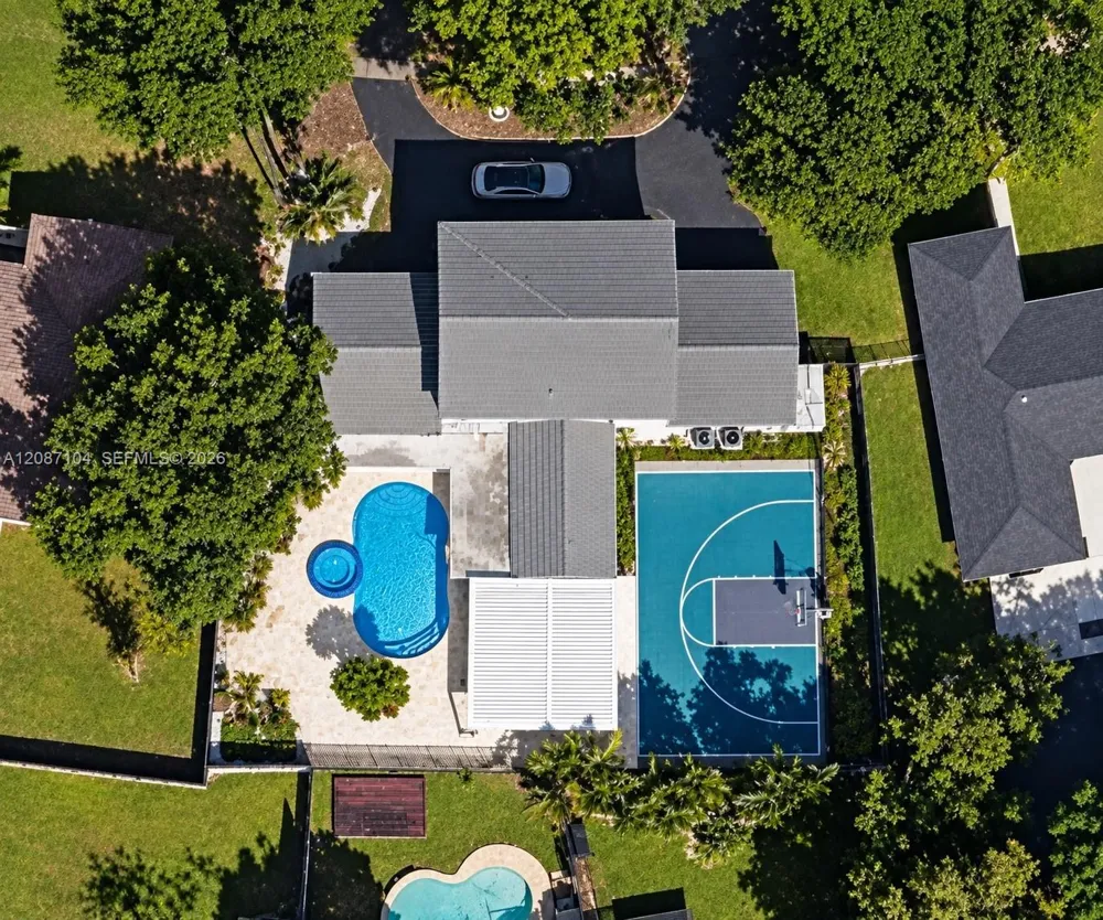 580 NW 66th Ave Plantation, FL 33317