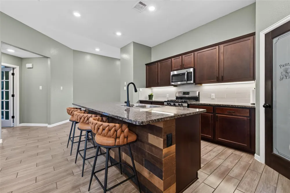 25526 Rancho Espirito Lane Katy, TX 77493