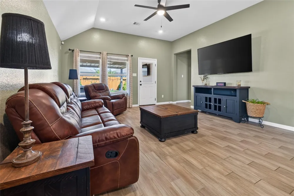 25526 Rancho Espirito Lane Katy, TX 77493