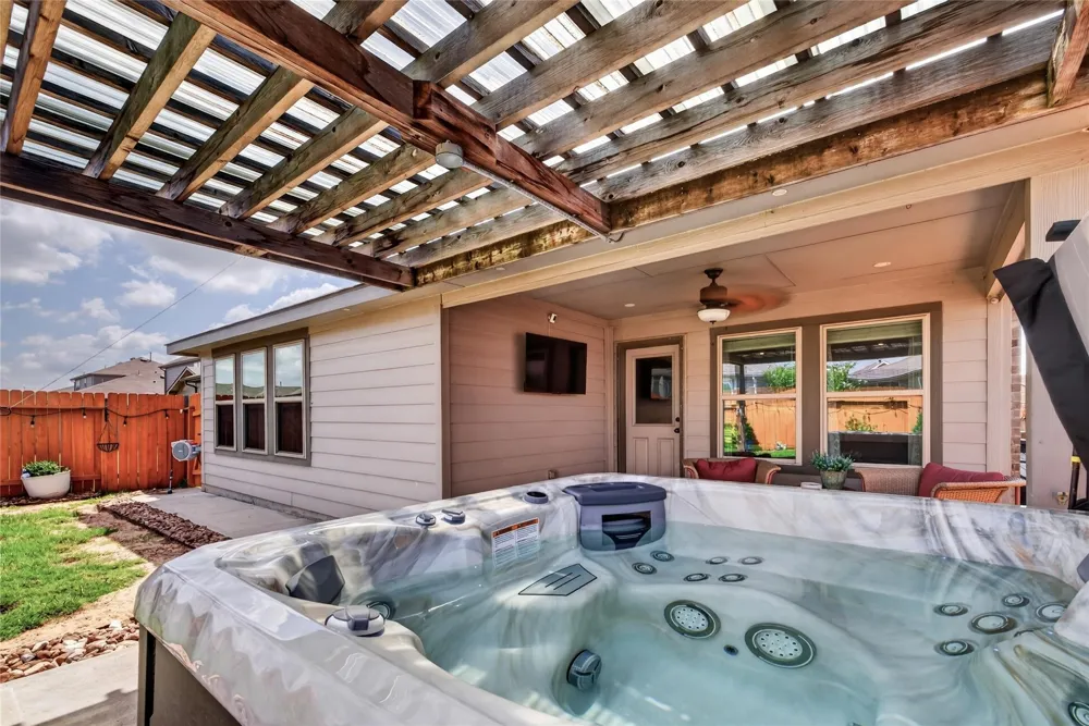 25526 Rancho Espirito Lane Katy, TX 77493