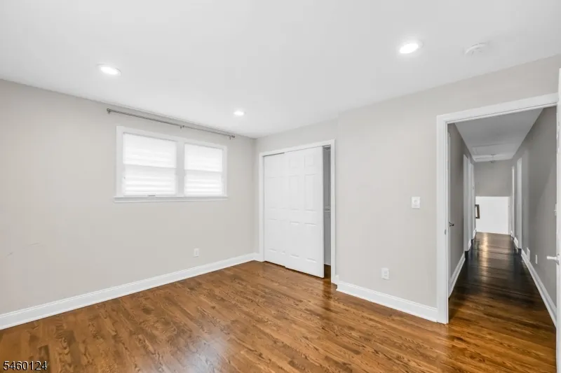 23 Hampshire Rd Paramus, NJ 07652