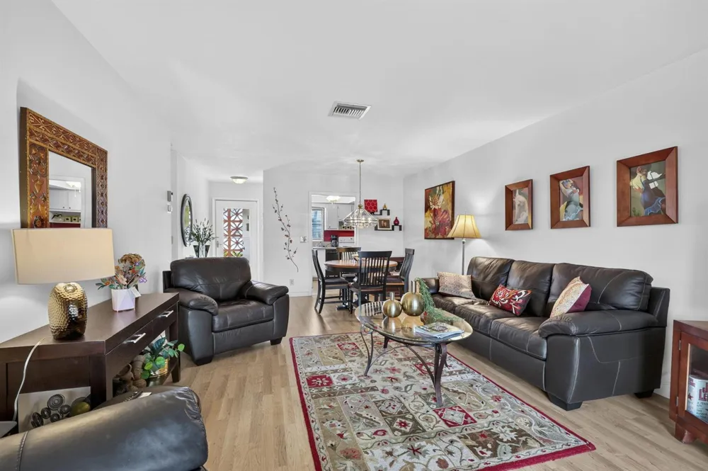 2990 Crosley Drive E #G West Palm Beach, FL 33415