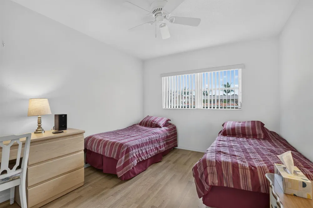 2990 Crosley Drive E #G West Palm Beach, FL 33415