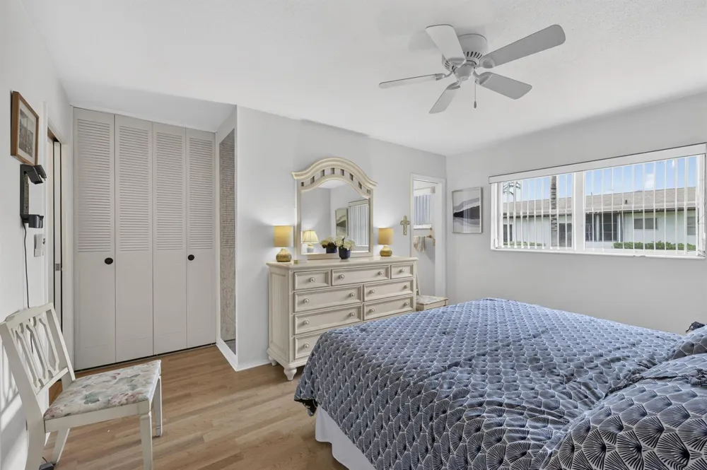 2990 Crosley Drive E #G West Palm Beach, FL 33415