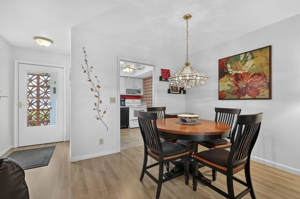 2990 Crosley Drive E #G West Palm Beach, FL 33415