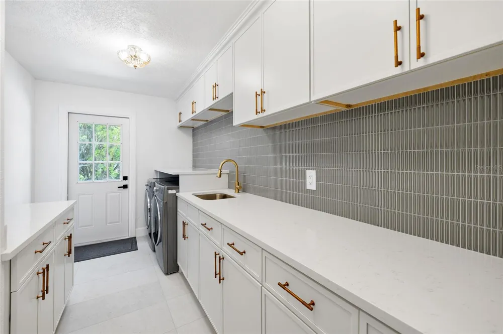 1384 FORESTEDGE BOULEVARD Oldsmar, FL 34677