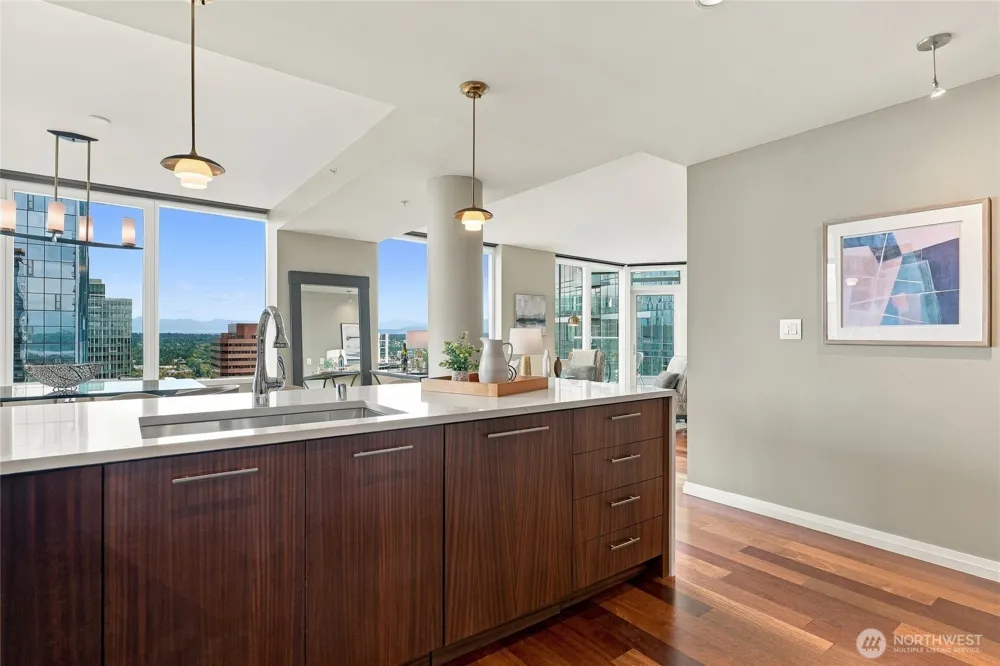 500 106th Avenue NE #3205 Bellevue, WA 98004