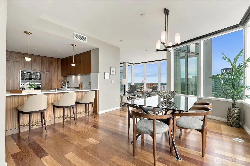 500 106th Avenue NE #3205 Bellevue, WA 98004
