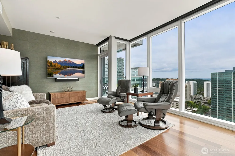 500 106th Avenue NE #3205 Bellevue, WA 98004