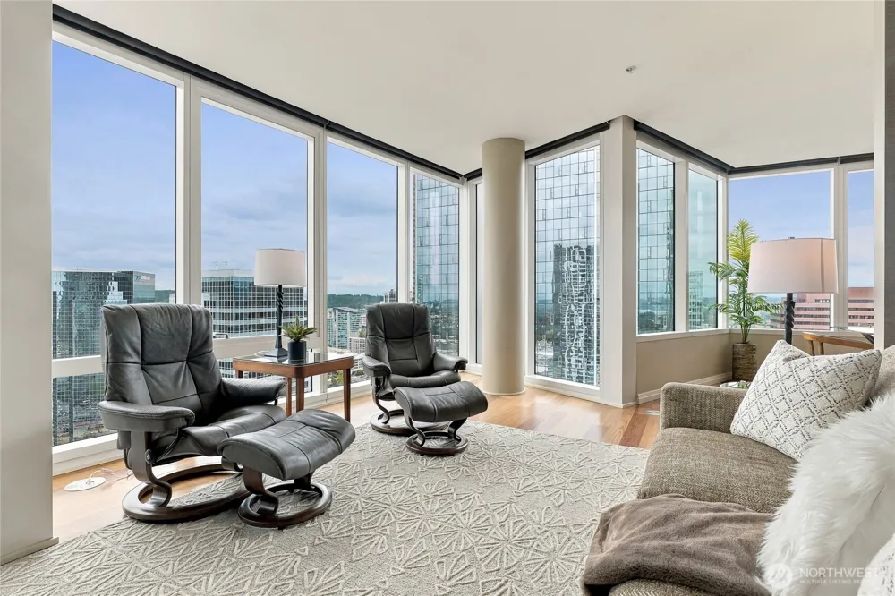 500 106th Avenue NE #3205 Bellevue, WA 98004