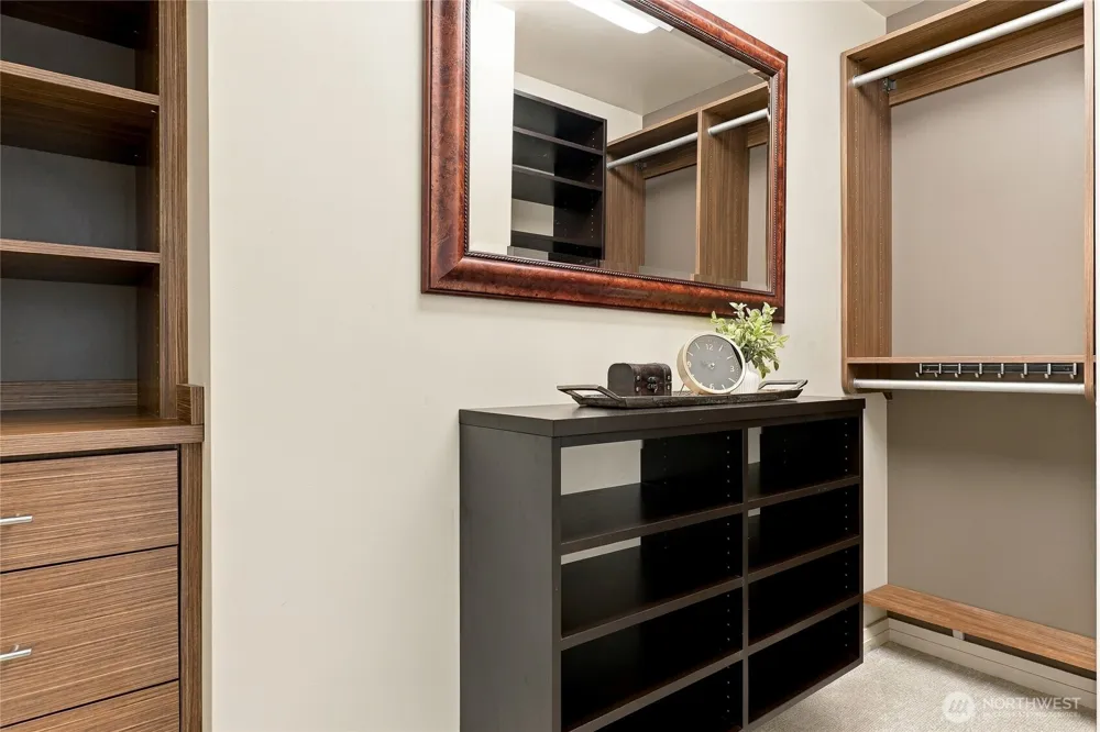 500 106th Avenue NE #3205 Bellevue, WA 98004