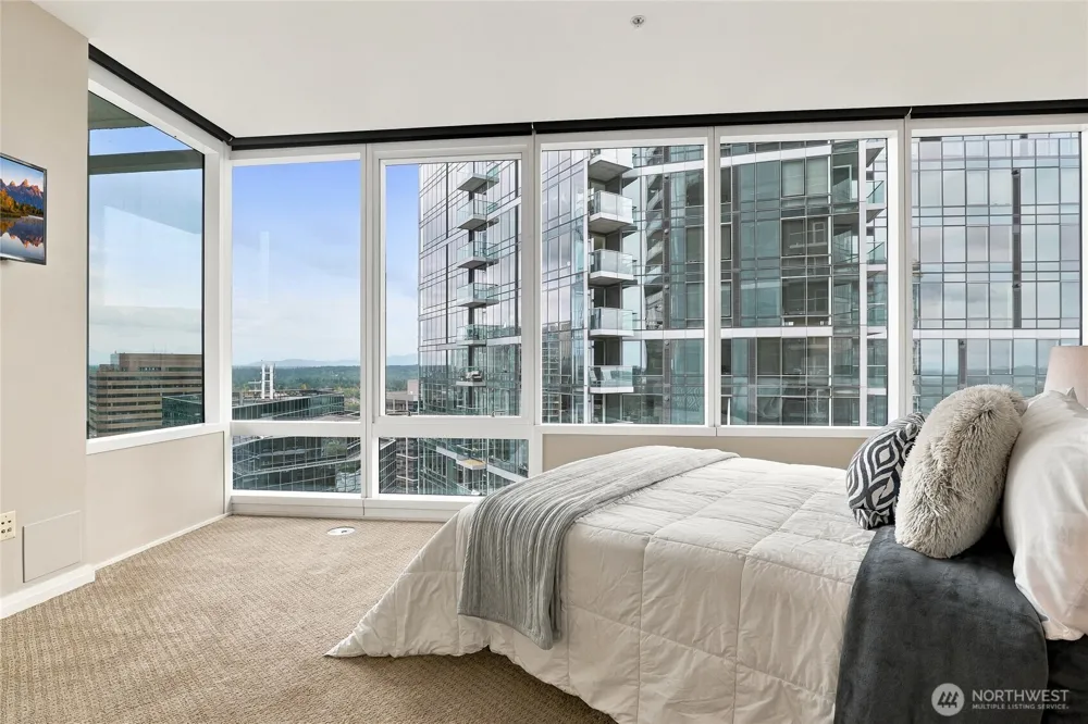 500 106th Avenue NE #3205 Bellevue, WA 98004