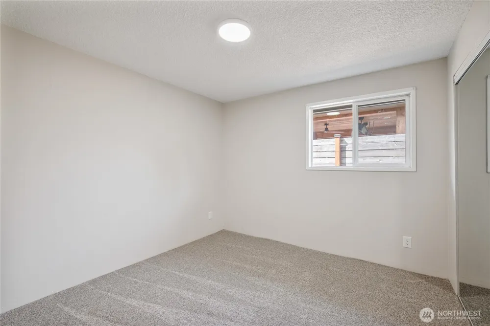 3612 Ocean Beach Highway Longview, WA 98632