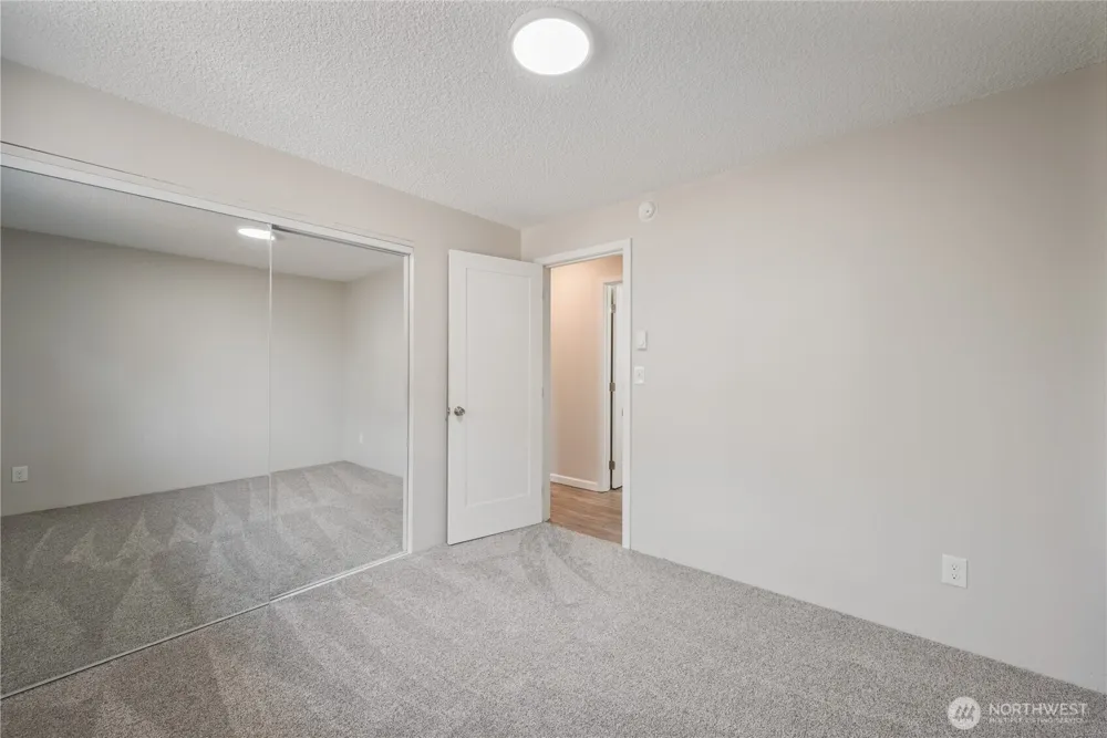 3612 Ocean Beach Highway Longview, WA 98632
