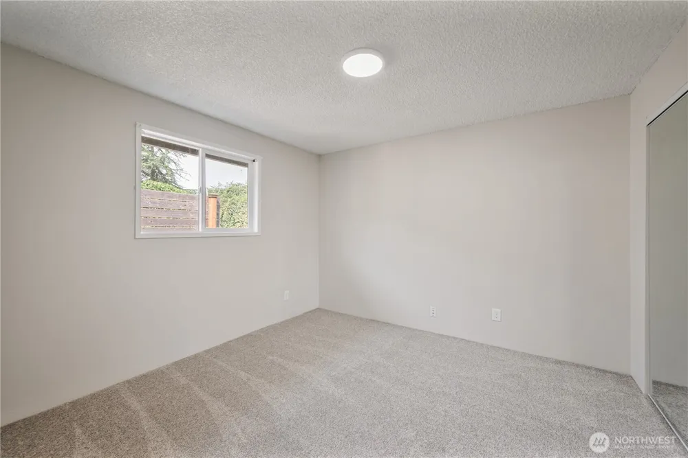 3612 Ocean Beach Highway Longview, WA 98632