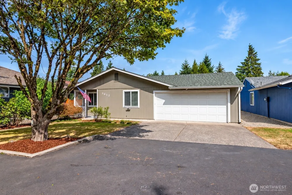 3612 Ocean Beach Highway Longview, WA 98632