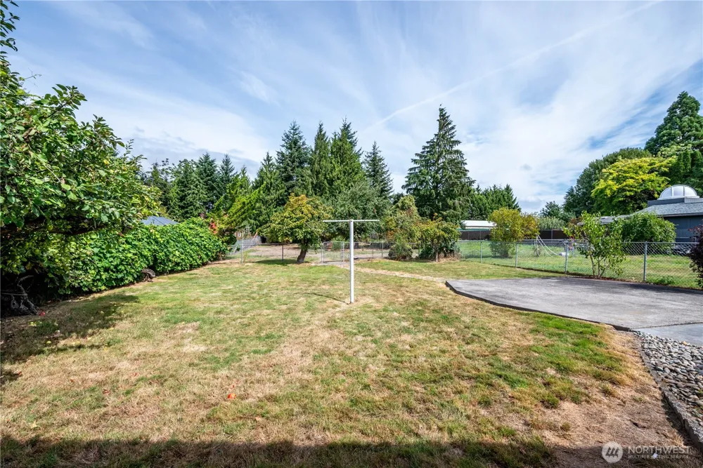 3612 Ocean Beach Highway Longview, WA 98632
