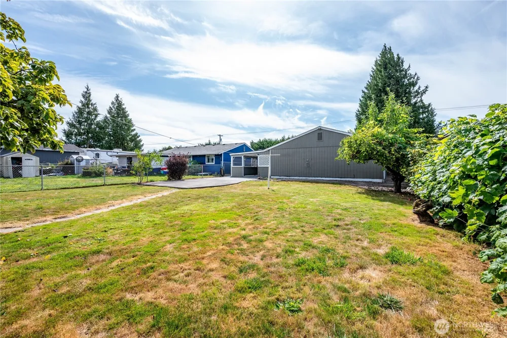 3612 Ocean Beach Highway Longview, WA 98632