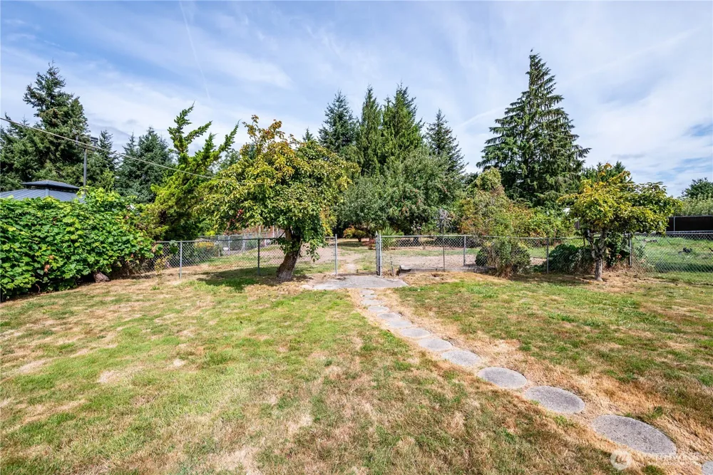 3612 Ocean Beach Highway Longview, WA 98632