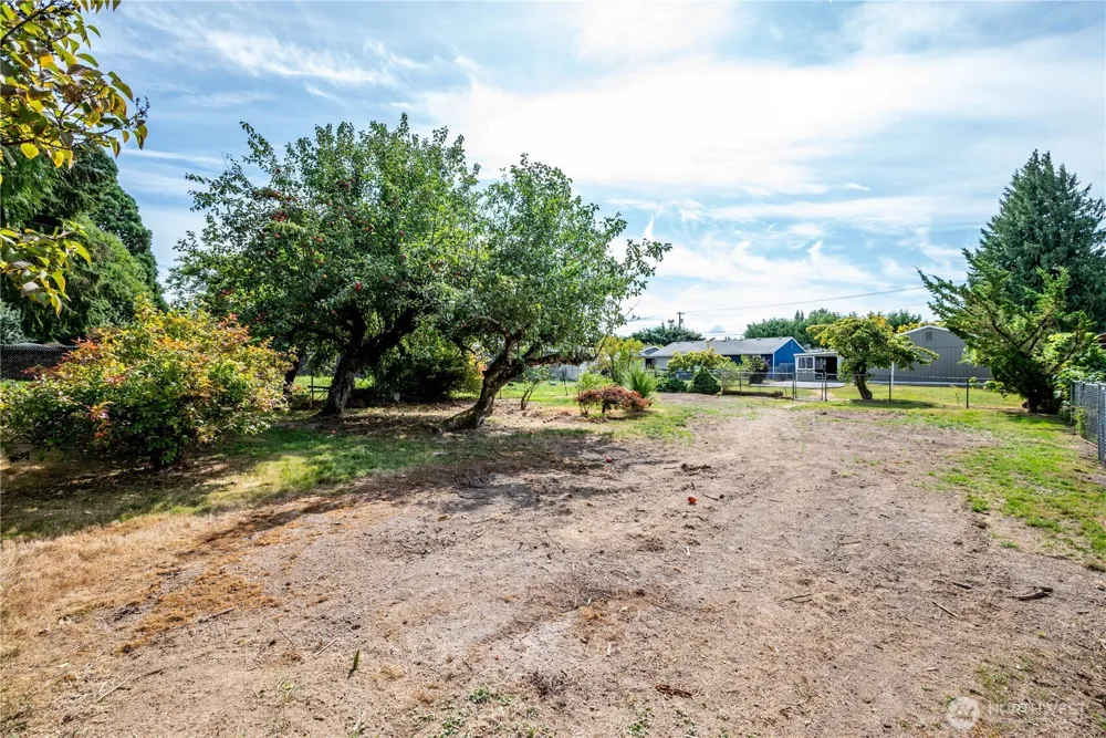 3612 Ocean Beach Highway Longview, WA 98632
