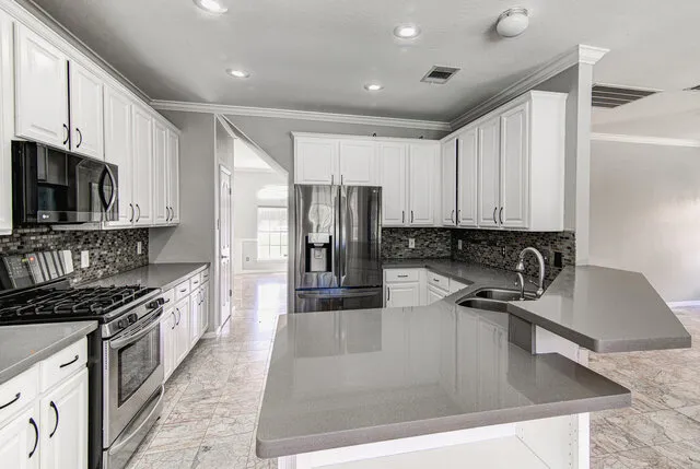 1717 Apache Trail Round Rock, TX 78665