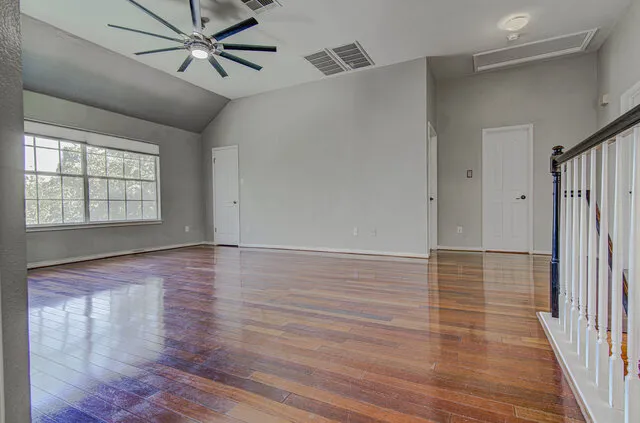 1717 Apache Trail Round Rock, TX 78665