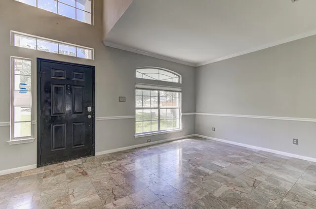 1717 Apache Trail Round Rock, TX 78665